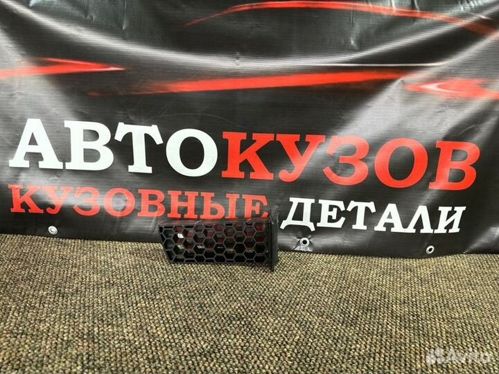 Усилитель бампера передний левый Hyundai Ix35