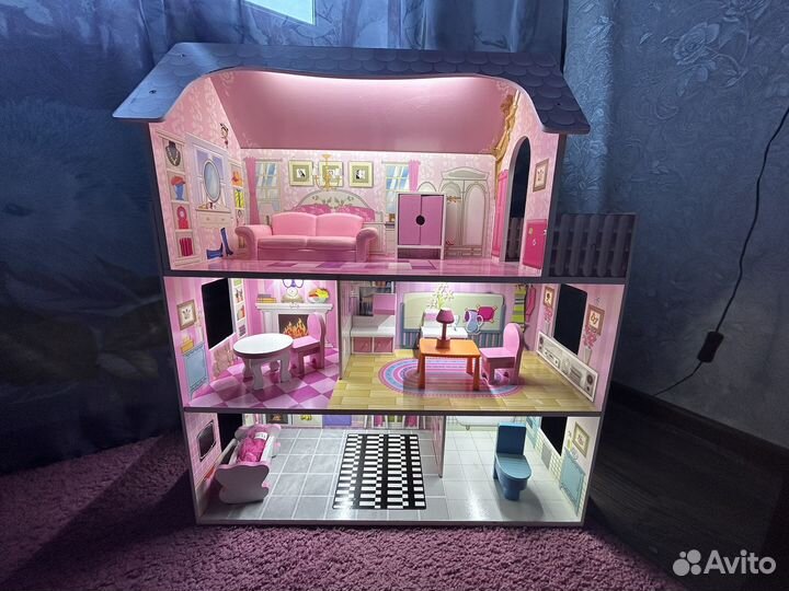 Домик кукольный с подсветкой