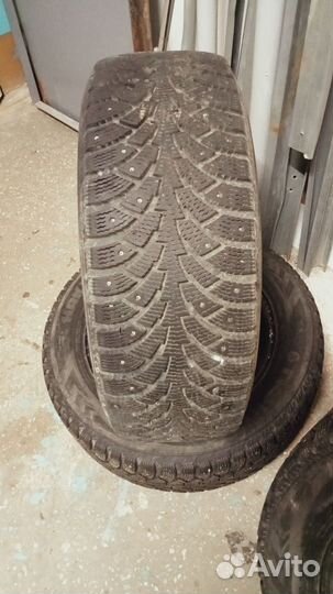 Nokian Tyres Hakkapeliitta 4 215/60 R16 95T