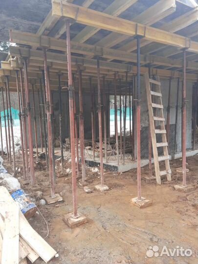Аренда опалубки перекрытия / Рамные леса