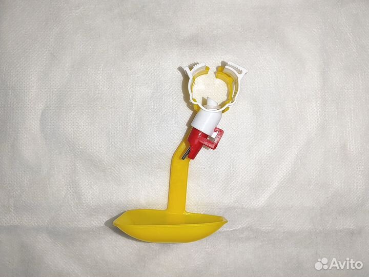 Ниппельные поилки с каплеуловителями