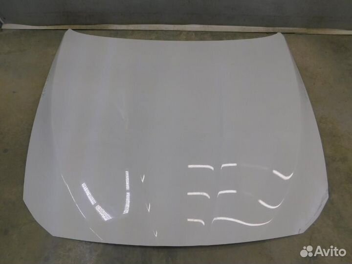 Капот BMW 5-Series