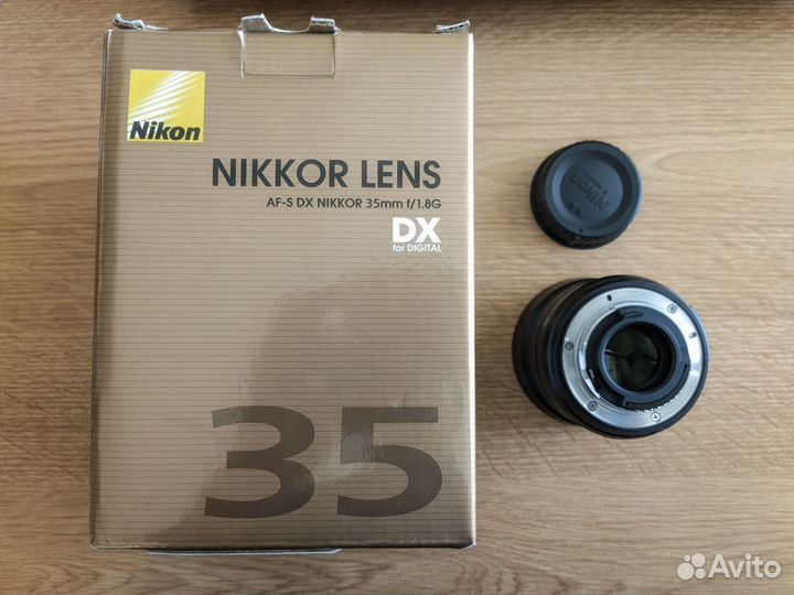 Объектив Nikkor 35mm f/1.8G AF-S DX