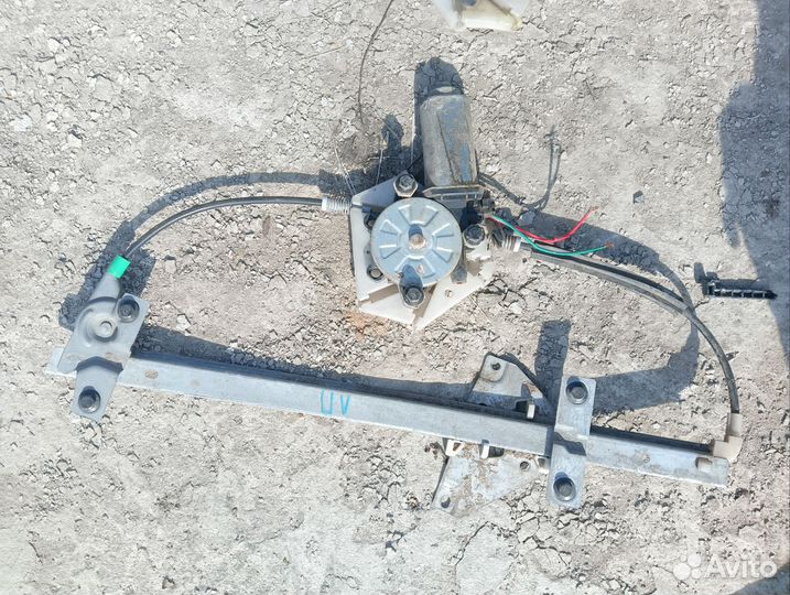 Электростеклоподъёмник volvo s40