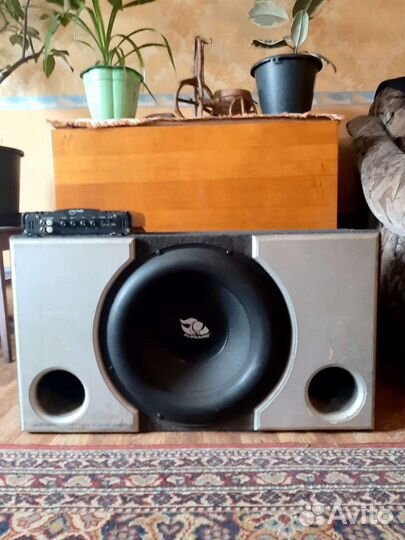 Колонки саб