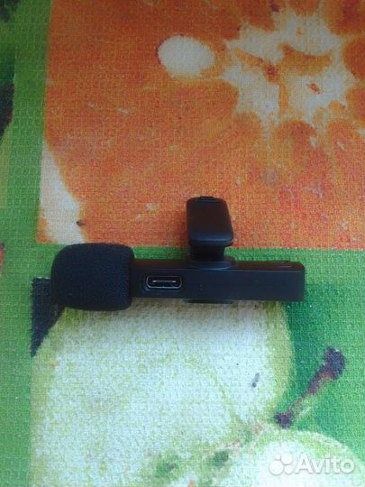 Петличный микрофон