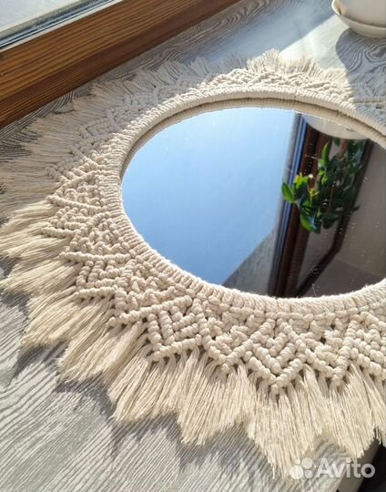 Зеркало с плетением макраме