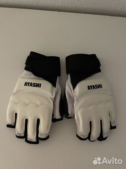 Перчатки для единоборств детские