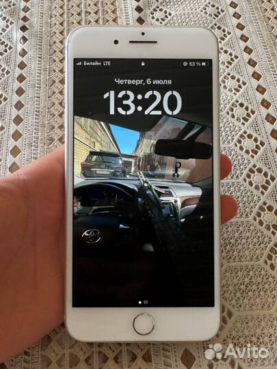 Телефон iPhone 8 plus