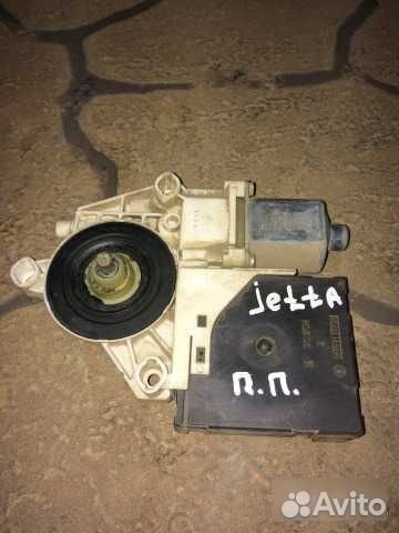 Моторчик эсп правый Volkswagen Jetta 5