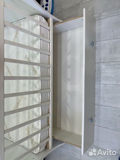 Детская кроватка