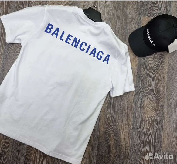 Balenciaga футболка 2022