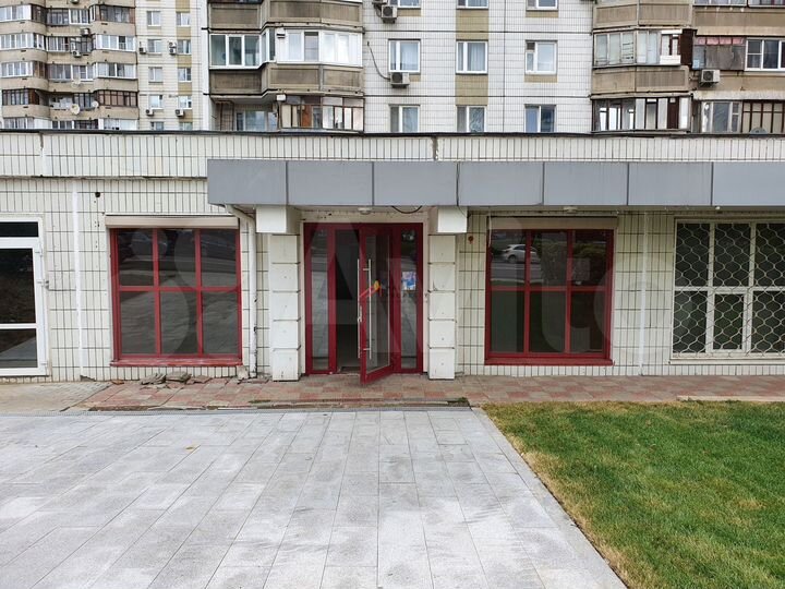 Продам торговое помещение, 128 м²