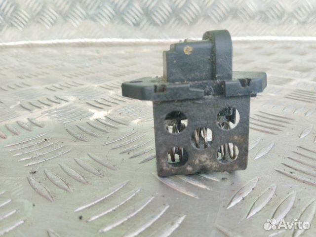 Датчик включения вентилятора Renault Logan