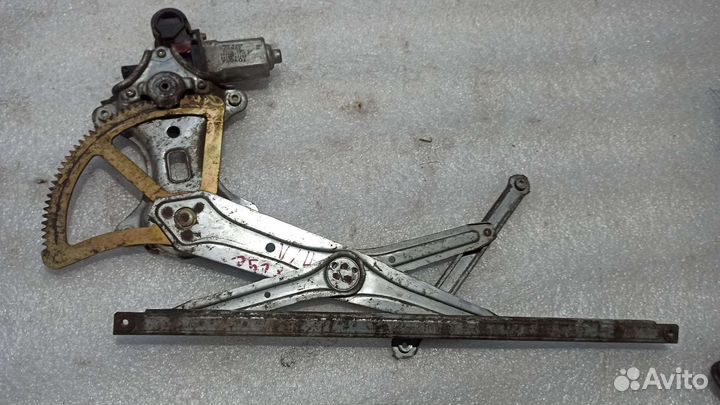 Стеклоподъемник Lexus es300