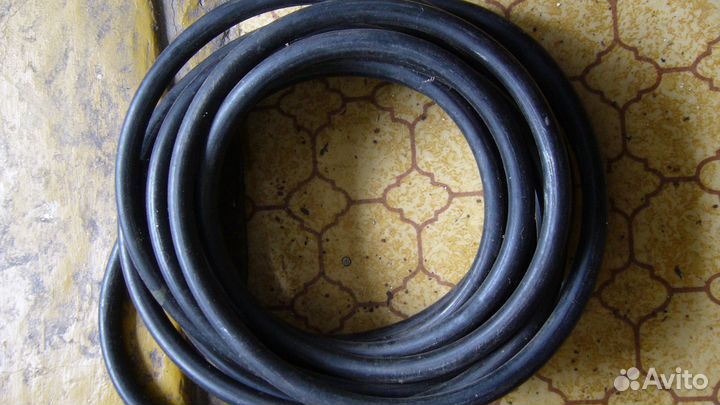 Шланг резиновый высокого давления-20мм на 0.8 мм