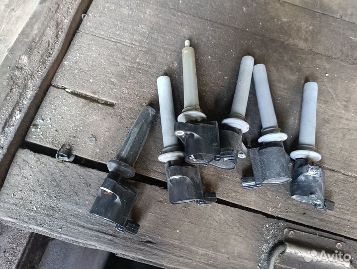 Катушка зажигания Mazda MPV