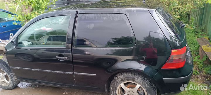 Бампер гольф 4