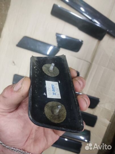 Карбоновые вставки