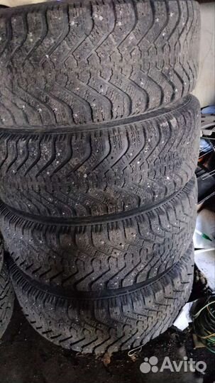 Goodyear UltraGrip 500 225/60 R16