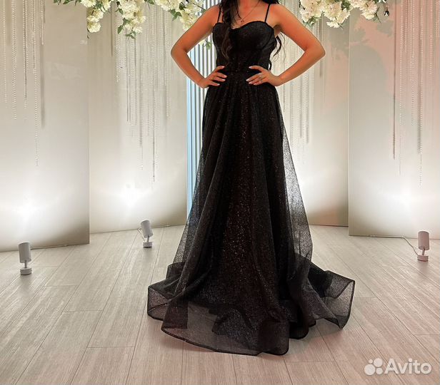 Вечернее платье