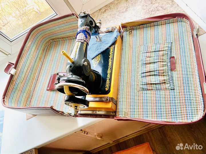 Швейная машинка подольская ручная