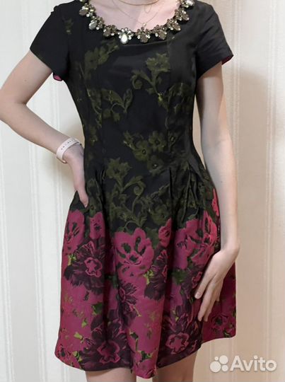 Платье для выпускного вечера