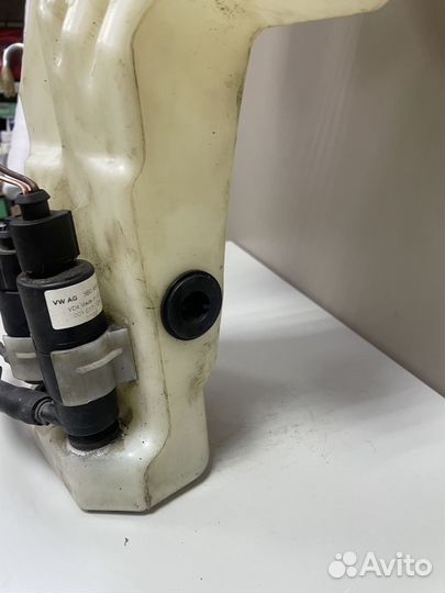 Бачок стеклоомывателя в сборе Ауди А4 Б7