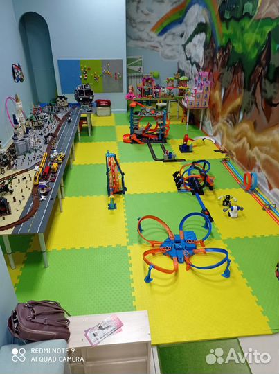 Можно всё по отдельности. Детская игровая: