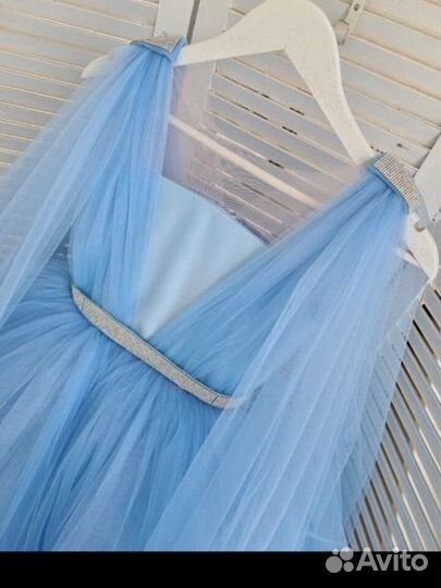 Нарядное Платье для девочки140-146