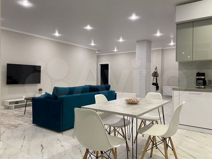 2-к. квартира, 90 м², 5/10 эт.