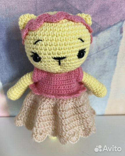 Кошечка вязанная