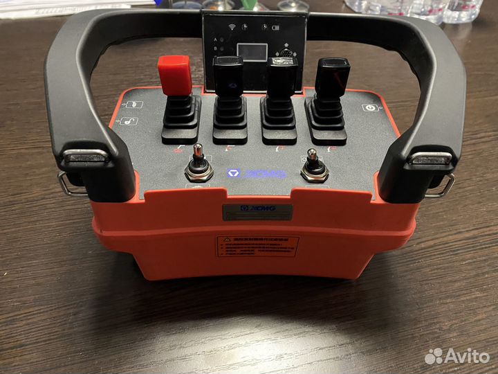 FAW 3250 с КМУ, 2024