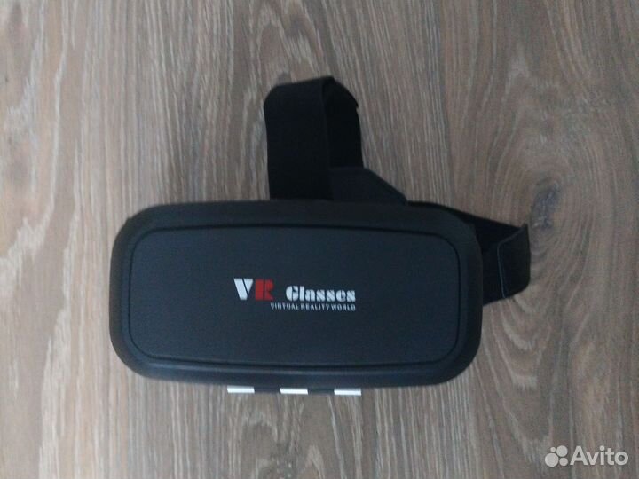 Очки виртуальной реальности для телефона