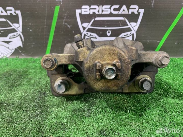 Суппорт тормозной передний правый Honda Civic