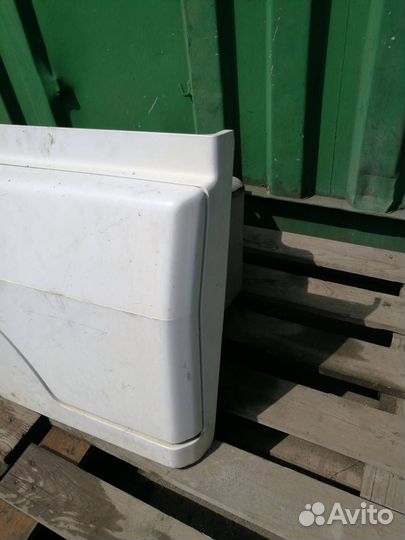 Бардачок Mercedes-Benz Axor 2004 A9418902290