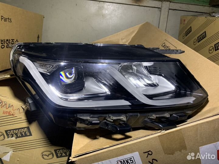 Geely coolray фара правая full LED