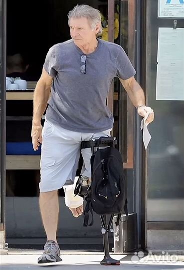 Современные костыли прокат