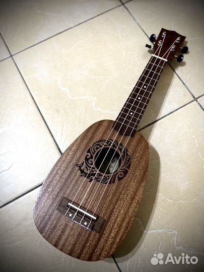 Укулеле Flight NUP-310 (ананас) новое с комплектом