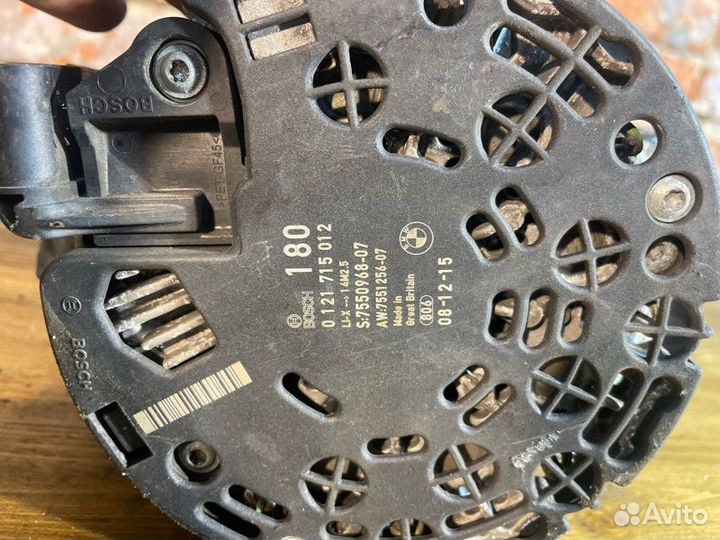 Генератор Bmw X5 E70 N52B30 AF 2008