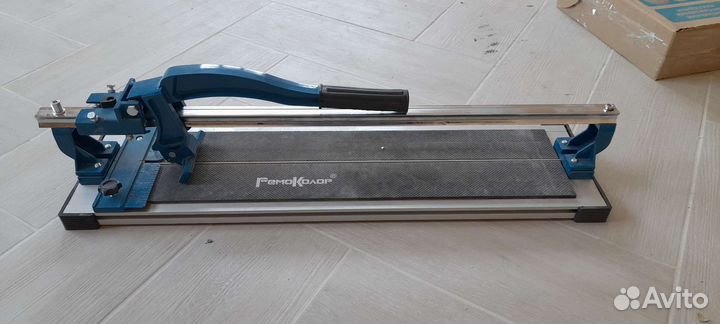 Плиткорез ручной