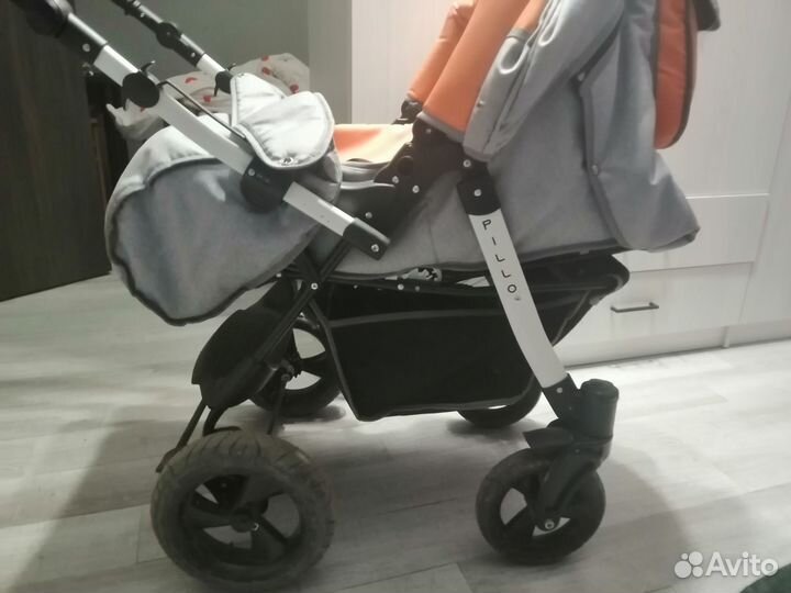 Детская коляска 2 в 1 бу