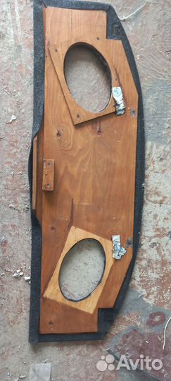 Акустическая полка ваз 2110