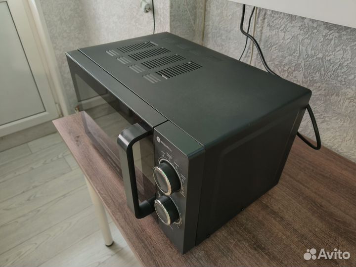 Микроволновая печь Polaris