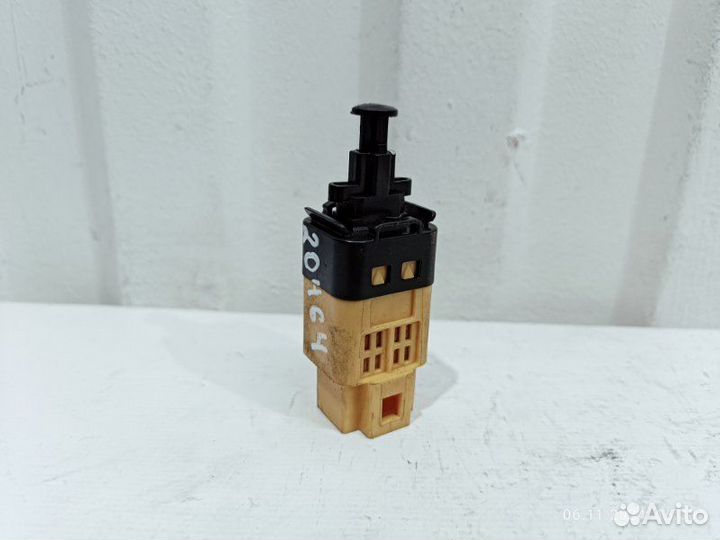 Концевик педали тормоза Chery Tiggo 8 Pro Max