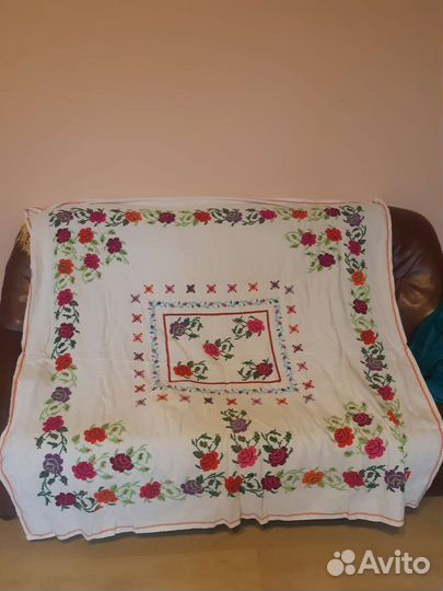 Старинная скатерть