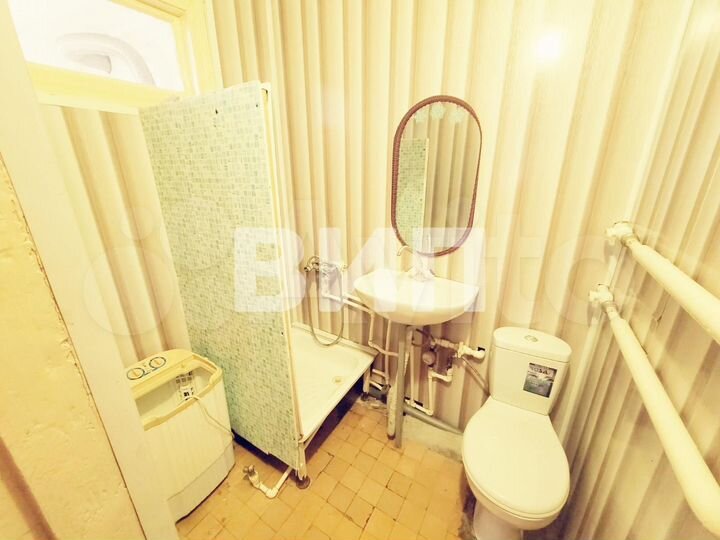 2-к. квартира, 43 м², 2/5 эт.