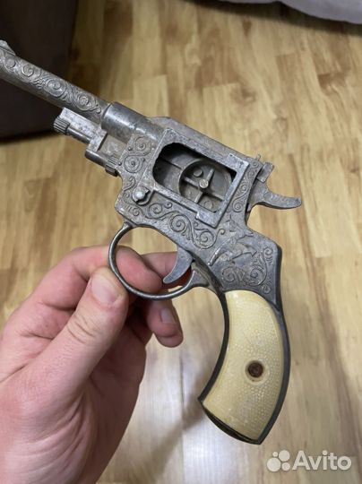 Револьвер СССР