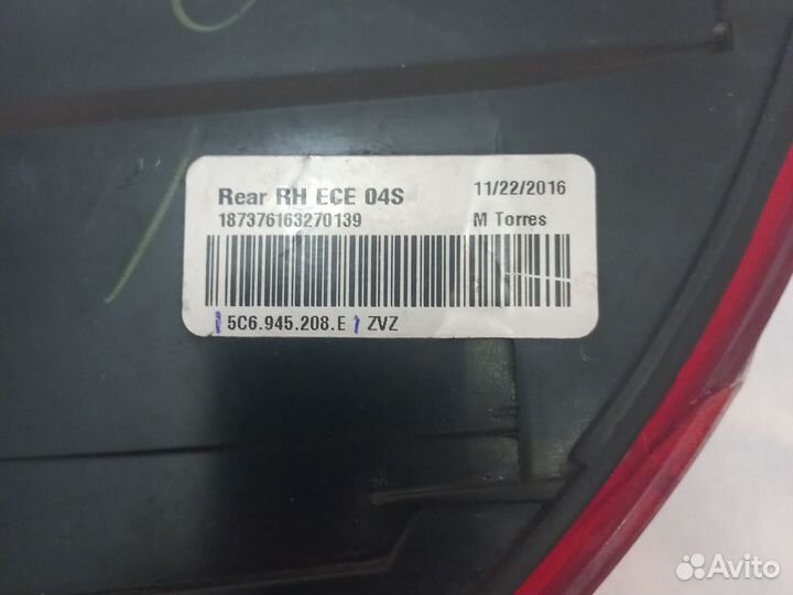 Фонарь б/у задний правый боковой WV Джетта 6