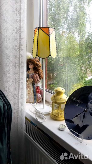 Светильник, лампа в технике Тиффани